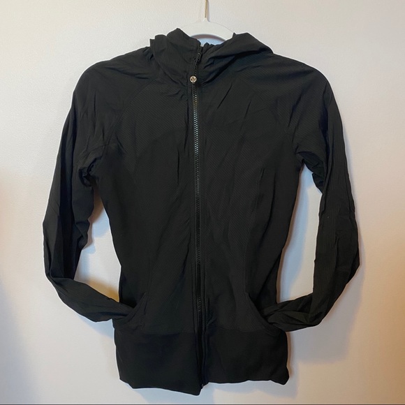Black Lululemon Zip-Up Jacket - Picture 1 of 2